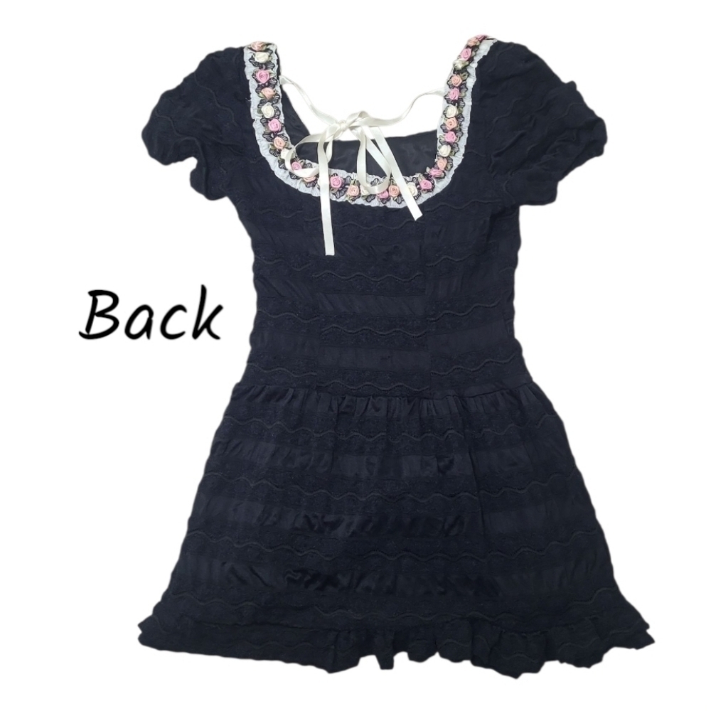 Bailey Rose Rose Neckline Ribbon Tie Back Lace Mini Dress Black Size XS - Picture 9 of 14